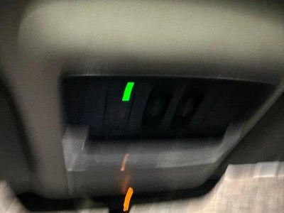 2024 Nissan Pathfinder SL 2WD