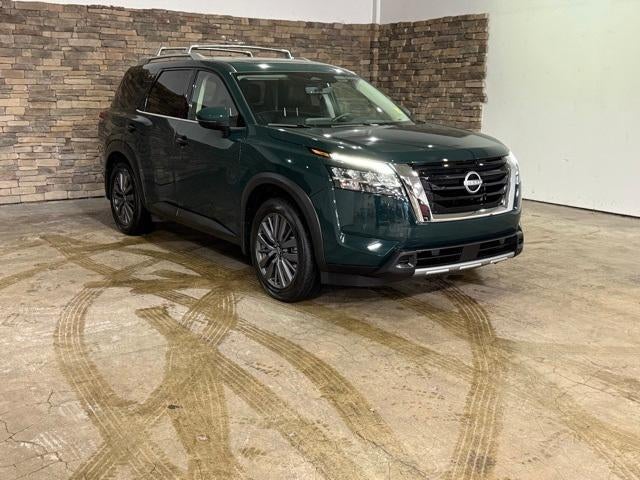 2024 Nissan Pathfinder SL 2WD