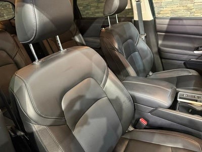 2024 Nissan Pathfinder SL 2WD