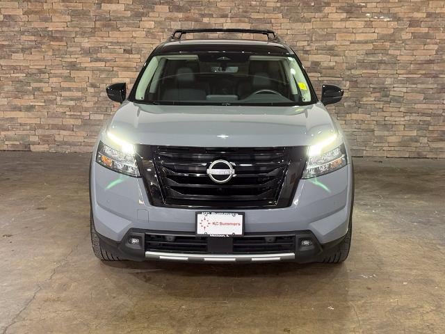 2024 Nissan Pathfinder SL 4WD