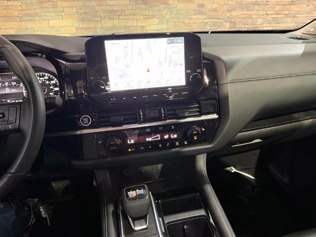 2024 Nissan Pathfinder SL 4WD