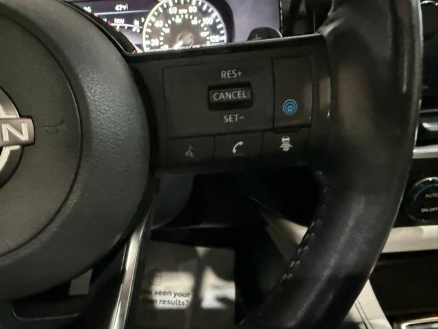 2023 Nissan Pathfinder SL 4WD