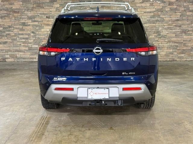 2023 Nissan Pathfinder SL 4WD