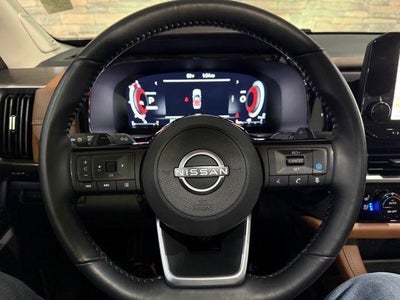 2025 Nissan Pathfinder Platinum 2WD
