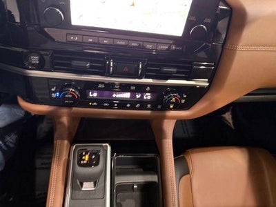 2025 Nissan Pathfinder Platinum 2WD