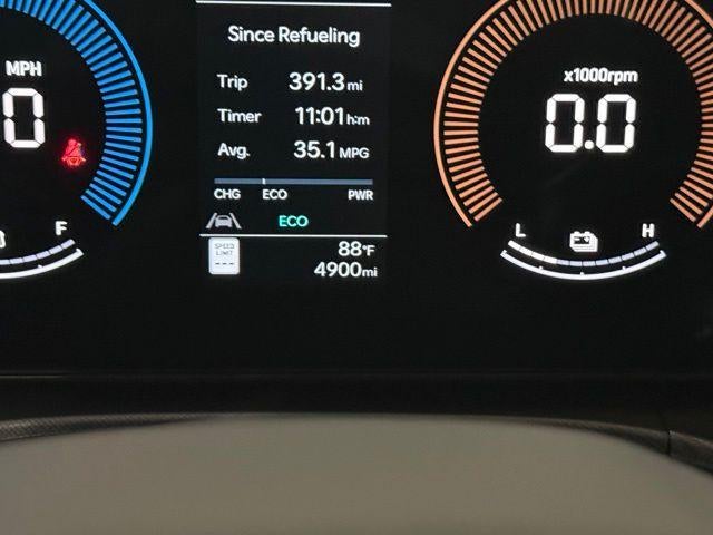 2026 Hyundai SANTA FE HYBRID SE FWD