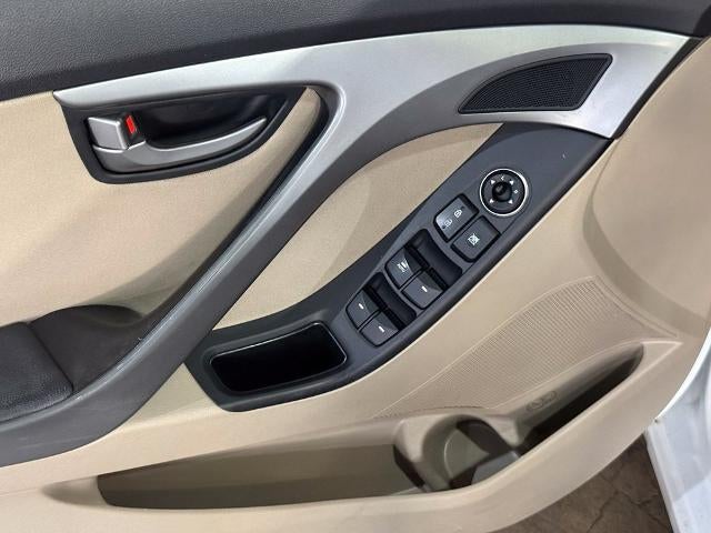 2016 Hyundai ELANTRA 4Dr Sdn Auto Value Edition