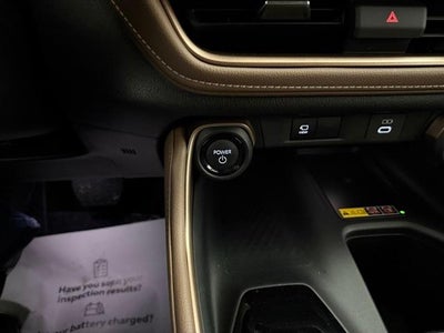 2025 Toyota Grand Highlander Hybrid MAX Platinum AWD (Natl)