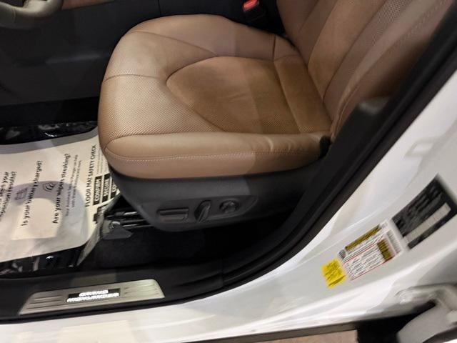 2025 Toyota Grand Highlander Hybrid MAX Platinum AWD (Natl)