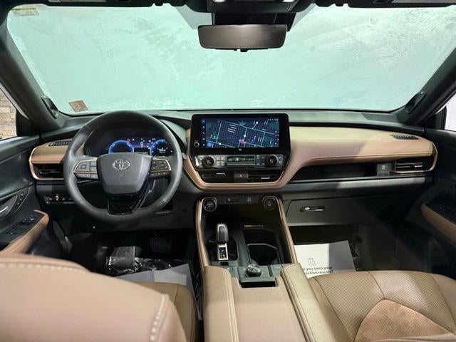 2025 Toyota Grand Highlander Hybrid MAX Platinum AWD (Natl)