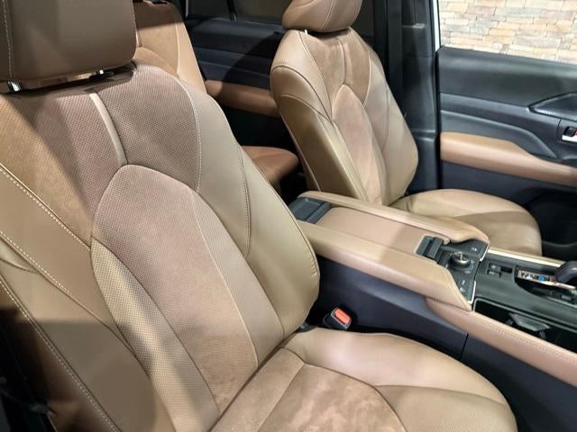2025 Toyota Grand Highlander Hybrid MAX Platinum AWD (Natl)