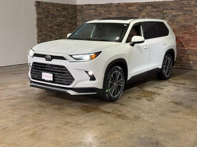 2025 Toyota Grand Highlander Hybrid MAX Platinum AWD (Natl)