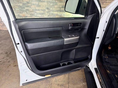 2019 Toyota Sequoia TRD Sport 4WD (Natl)