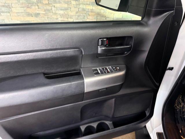 2019 Toyota Sequoia TRD Sport 4WD (Natl)