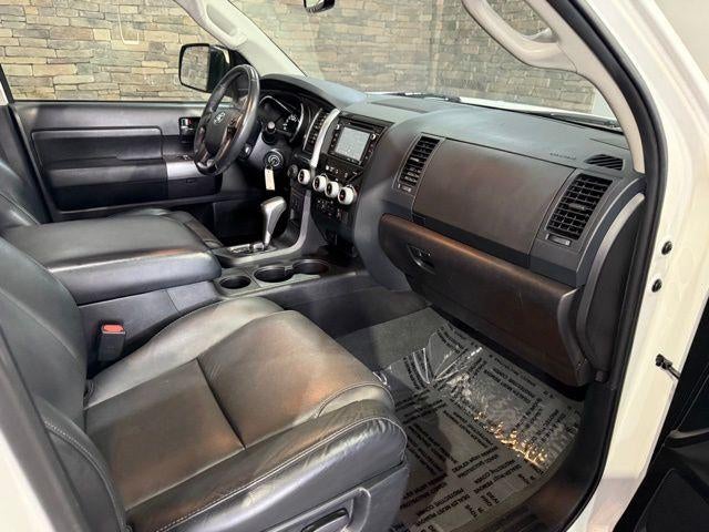 2019 Toyota Sequoia TRD Sport 4WD (Natl)