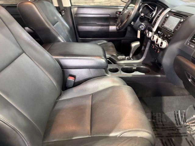 2019 Toyota Sequoia TRD Sport 4WD (Natl)