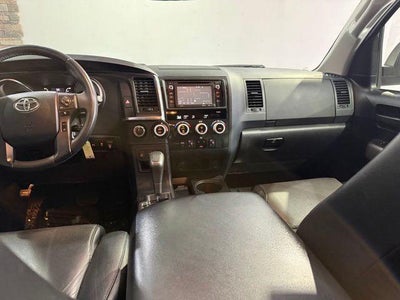 2019 Toyota Sequoia TRD Sport 4WD (Natl)