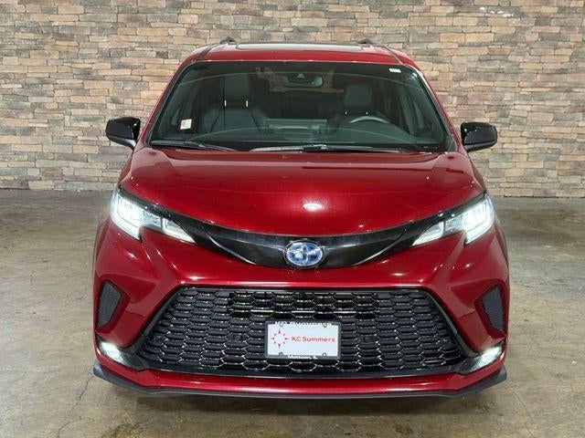 2025 Toyota Sienna XSE AWD 7-Passenger (Natl)