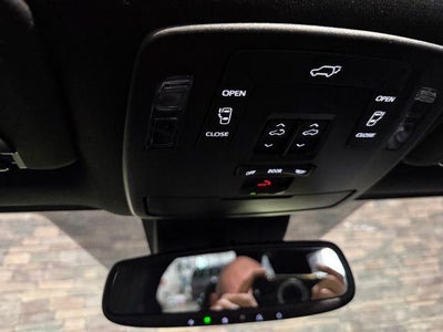 2025 Toyota Sienna XSE AWD 7-Passenger (Natl)