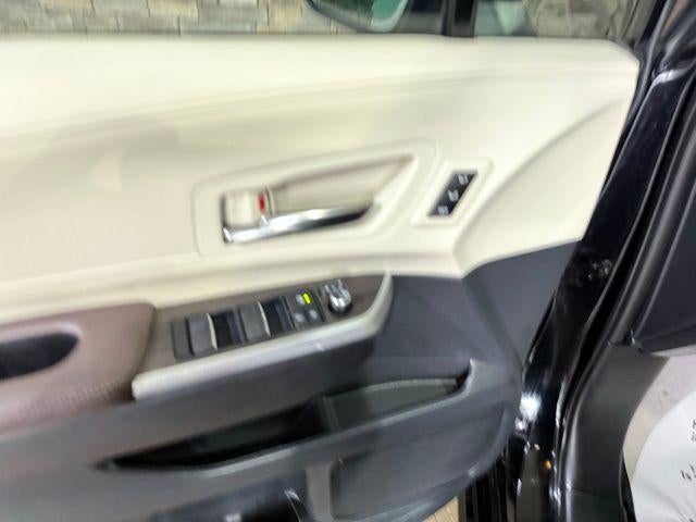 2021 Toyota Sienna Platinum FWD 7-Passenger (Natl)