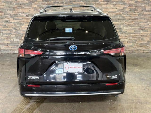 2021 Toyota Sienna Platinum FWD 7-Passenger (Natl)