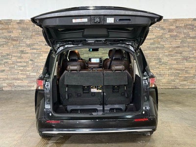 2021 Toyota Sienna Platinum FWD 7-Passenger (Natl)