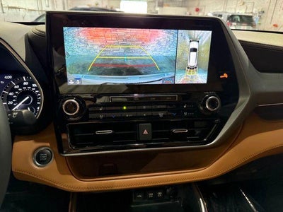 2021 Toyota Highlander Platinum AWD (Natl)