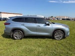 2020 Toyota Highlander Platinum AWD (Natl)