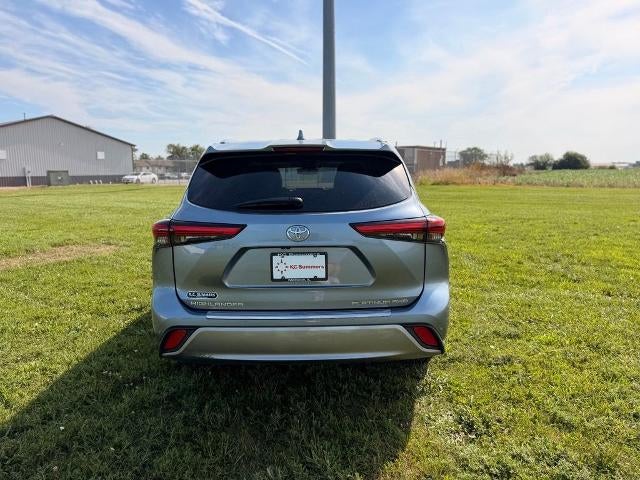 2020 Toyota Highlander Platinum AWD (Natl)