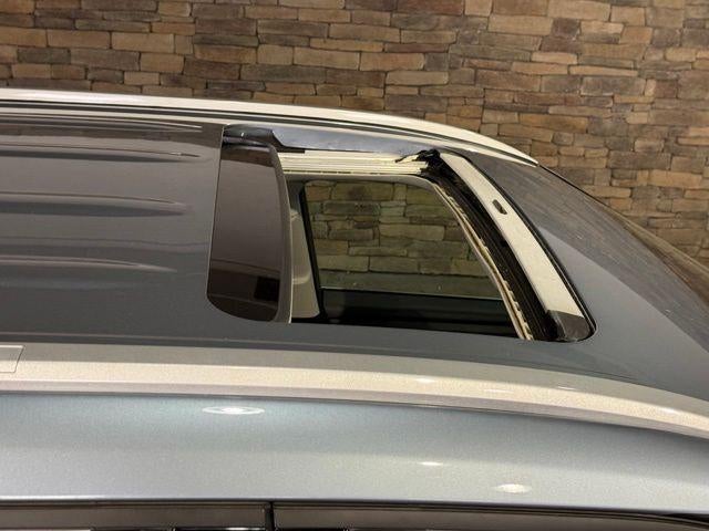 2022 Toyota Highlander XLE AWD (Natl)