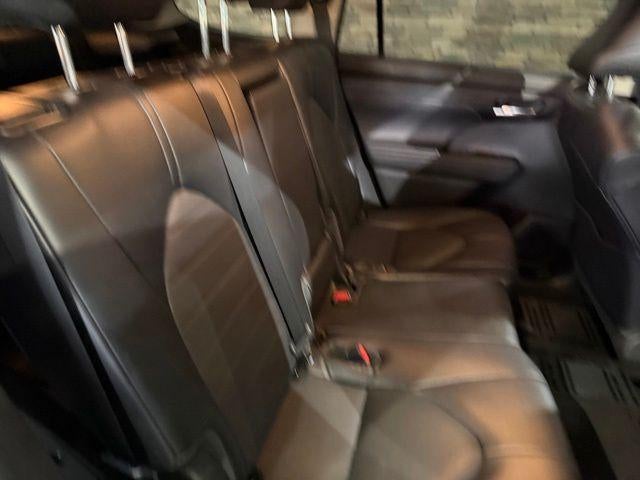 2022 Toyota Highlander XLE AWD (Natl)