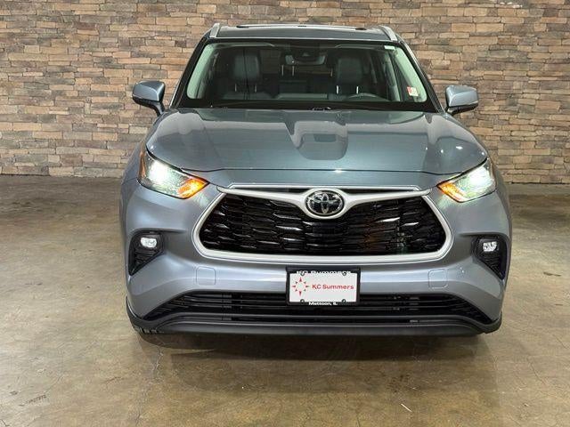 2022 Toyota Highlander XLE AWD (Natl)