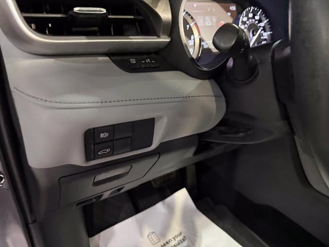 2022 Toyota Highlander XLE AWD (Natl)