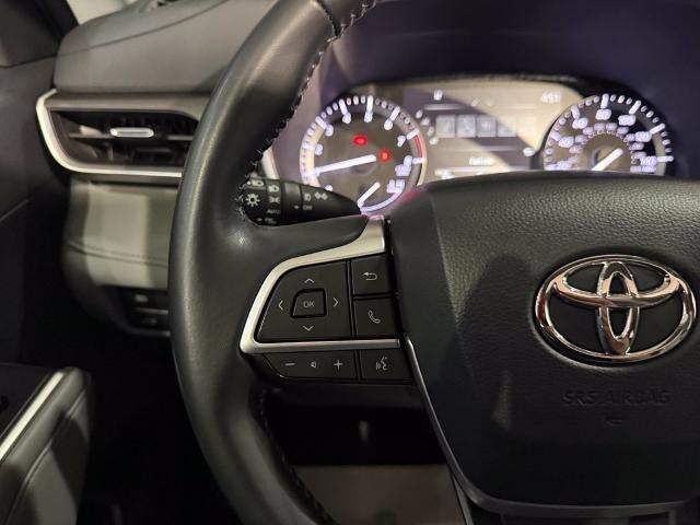 2022 Toyota Highlander XLE AWD (Natl)
