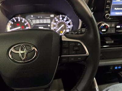 2022 Toyota Highlander XLE AWD (Natl)