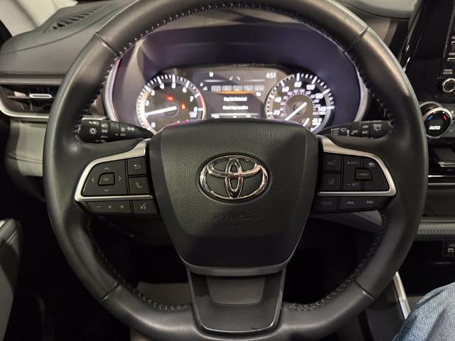 2022 Toyota Highlander XLE AWD (Natl)