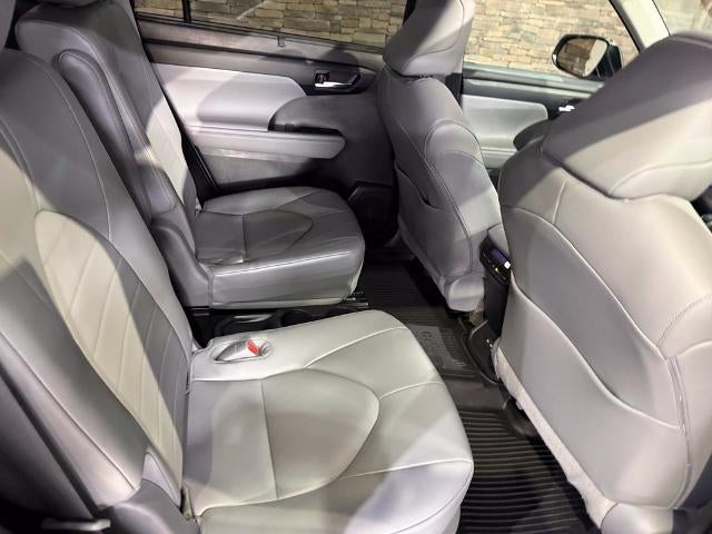 2022 Toyota Highlander XLE AWD (Natl)