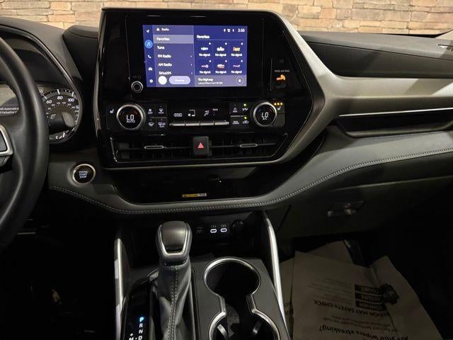 2024 Toyota Highlander XLE FWD (Natl)