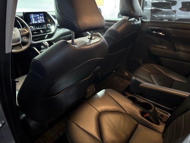 2024 Toyota Highlander XLE FWD (Natl)