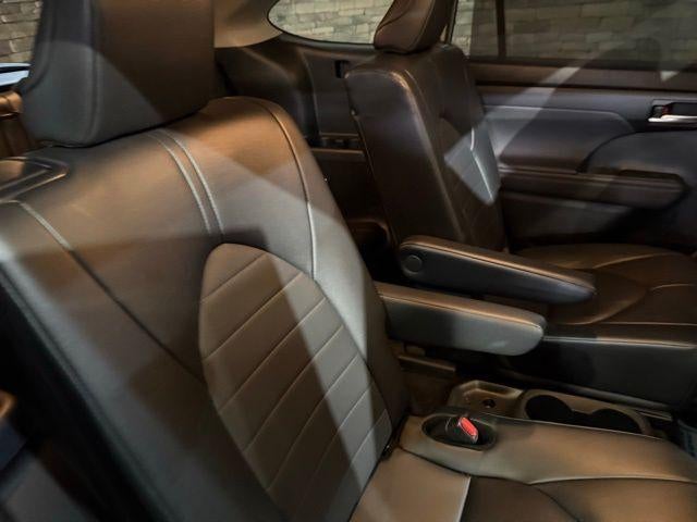 2024 Toyota Highlander XLE FWD (Natl)