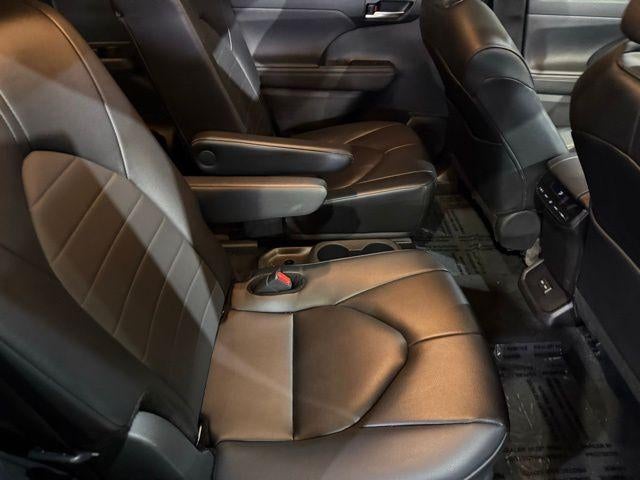 2024 Toyota Highlander XLE FWD (Natl)