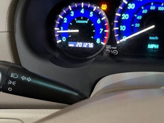 2010 Toyota Sienna 5dr 7-Pass Van LE FWD (Natl)
