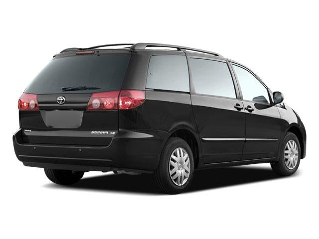 2010 Toyota Sienna 5dr 7-Pass Van LE FWD (Natl)
