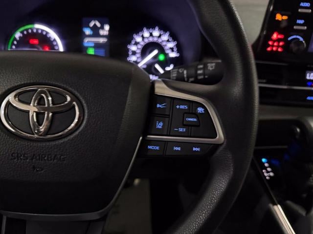 2021 Toyota Sienna LE FWD 8-Passenger (Natl)
