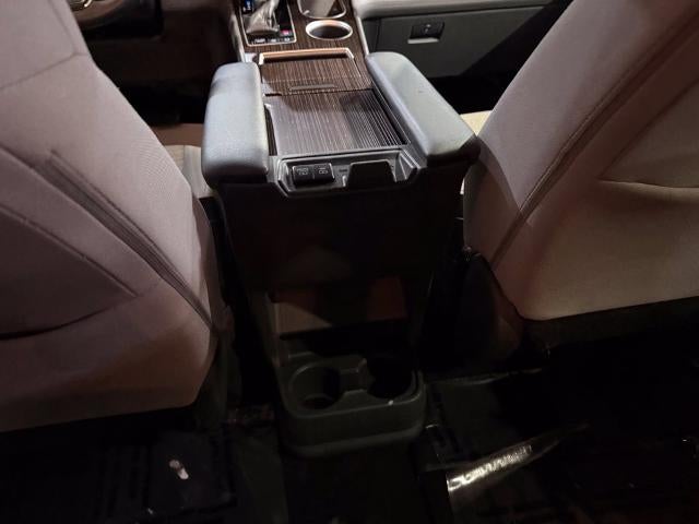 2021 Toyota Sienna LE FWD 8-Passenger (Natl)