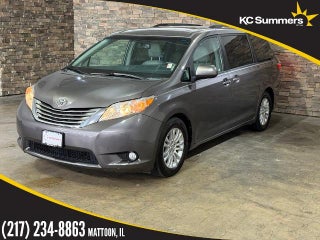 2016 Toyota Sienna 5dr 8-Pass Van XLE FWD (Natl)