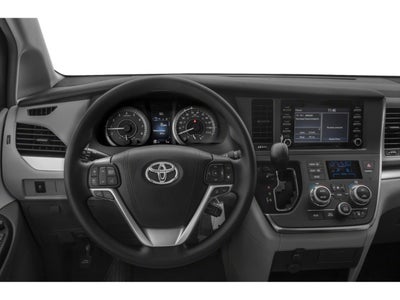 2018 Toyota Sienna XLE Premium FWD 8-Passenger (Natl)