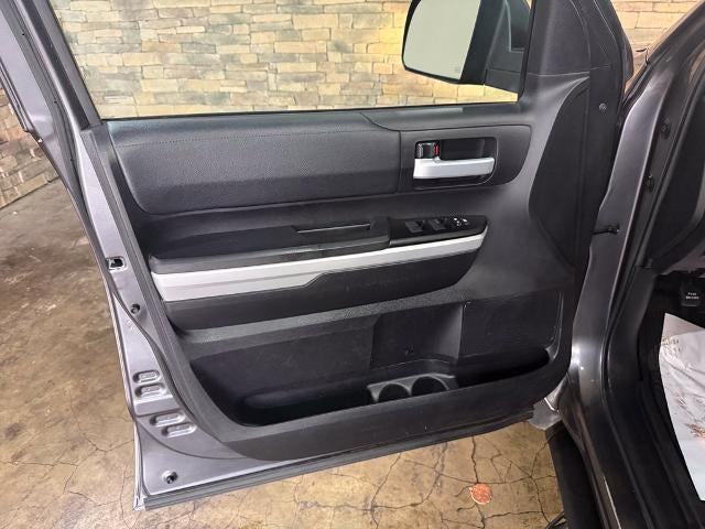 2021 Toyota Tundra 4WD 4WD SR5 CrewMax 5.5' Bed 5.7L (SE)