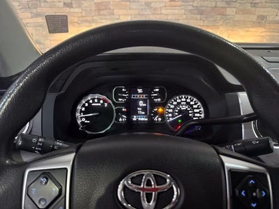 2021 Toyota Tundra 4WD 4WD SR5 CrewMax 5.5' Bed 5.7L (SE)