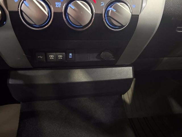 2021 Toyota Tundra 4WD 4WD SR5 CrewMax 5.5' Bed 5.7L (SE)